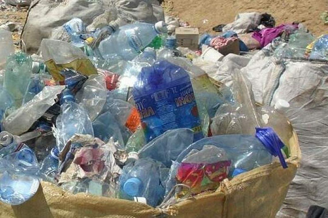 Łuków. Chcą referendum w sprawie śmieci Łuków. Chcą referendum w sprawie śmieci