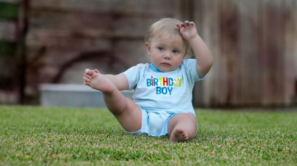 Łuków: Dziecięce body z sieciówki nie podoba się radnemu. "Trudno nazwać to wyprawką" Łuków: Dziecięce body z sieciówki nie podoba się radnemu. "Trudno nazwać to wyprawką"