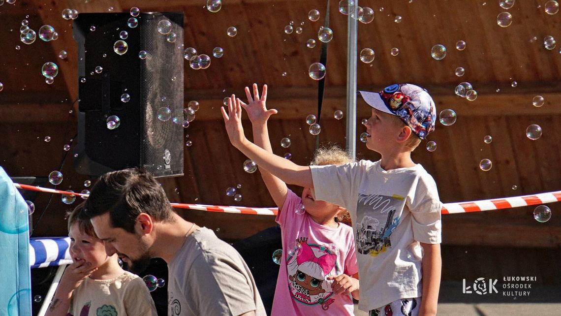 Łuków: Mydło plus woda i świetna zabawa gwarantowana (zdjęcia)
