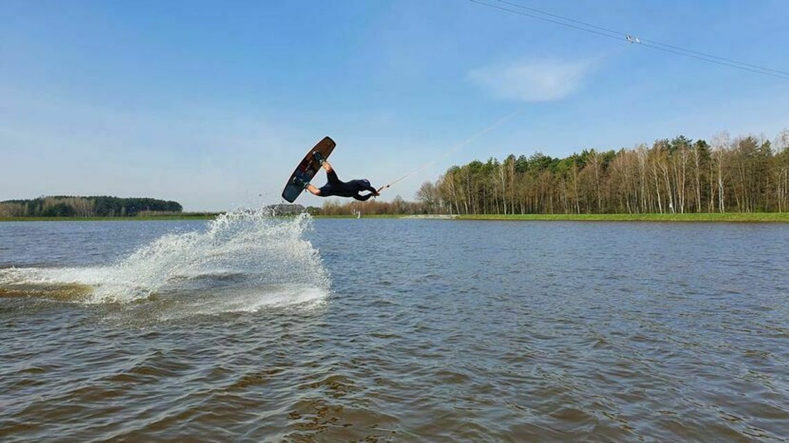 Łuków: Policja i ochroniarze przypilnują porządku nad zalewem