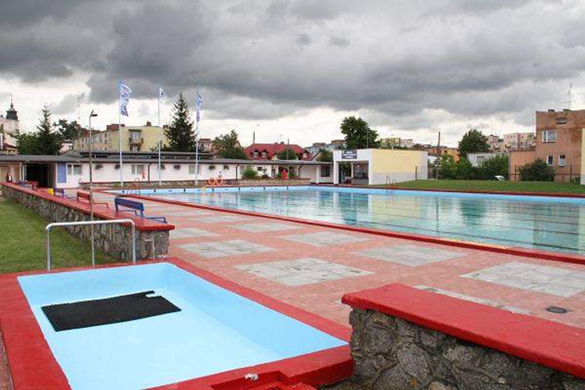 Łuków: Popłyń z odnowionym "Delfinem. Baseny po remoncie