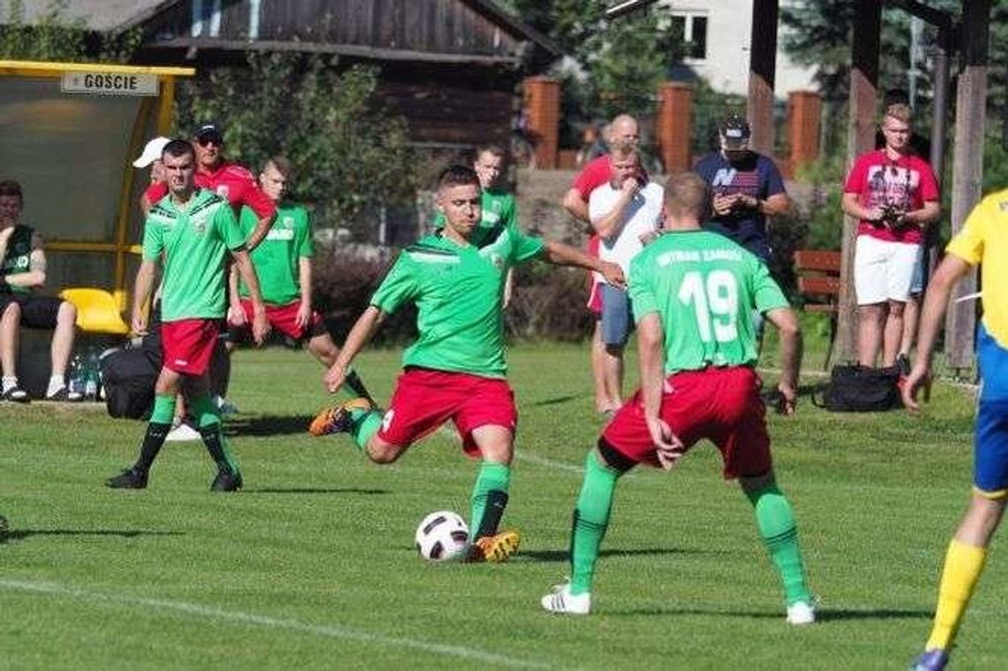 Lutnia Piszczac – Hetman Zamość 0:2. Lider nie zwalnia Lutnia Piszczac – Hetman Zamość 0:2. Lider nie zwalnia