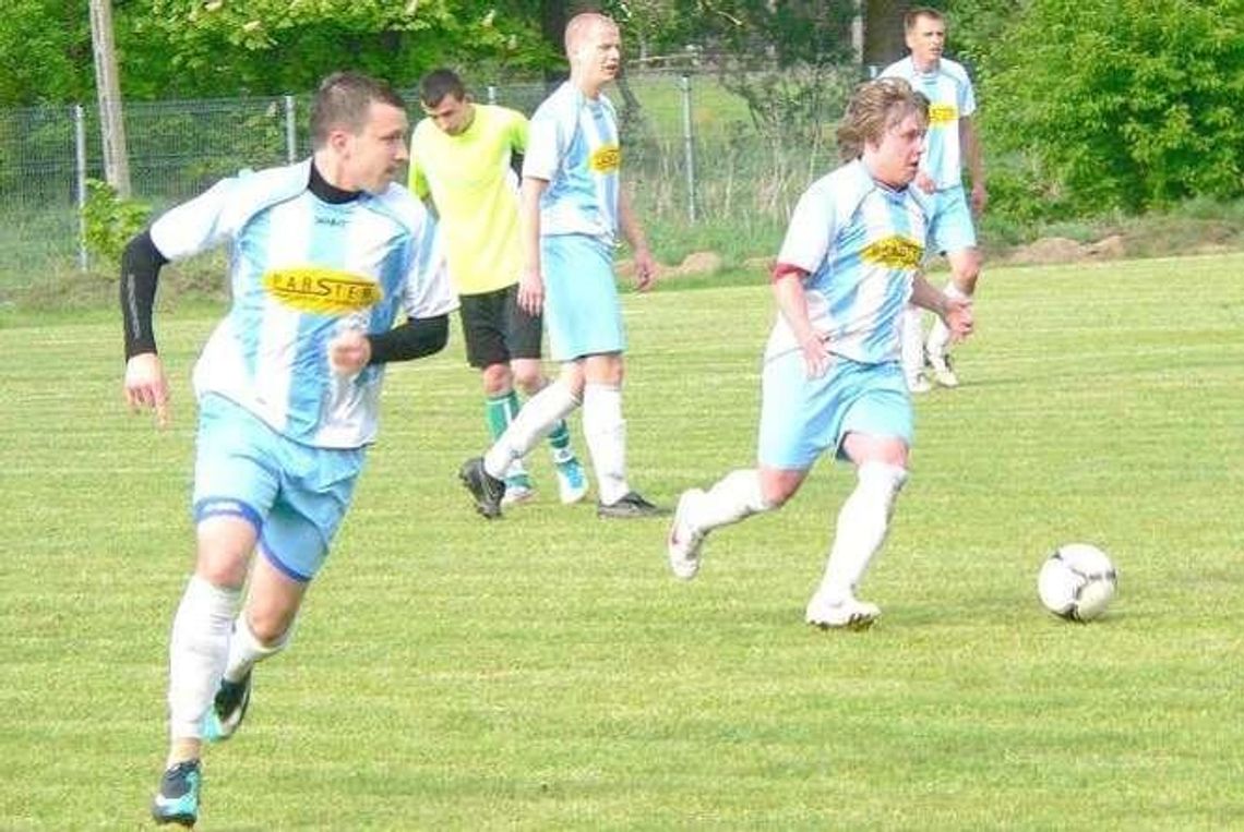 Lutnia Piszczac wygrała w Żabikowie i wraca do IV ligi Lutnia Piszczac wygrała w Żabikowie i wraca do IV ligi