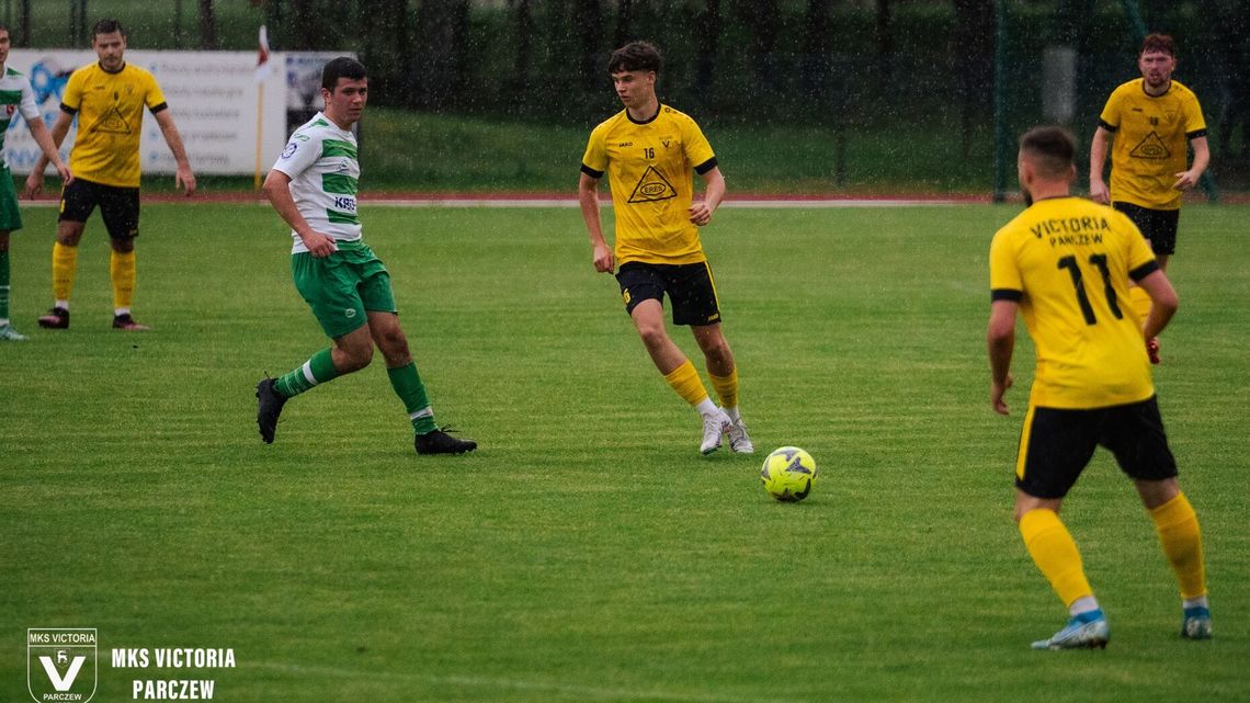 Lutnia z kolejnym kompletem, Victoria ograła Orlęta II, a spadkowicza z bialskiej okręgówki poznamy za tydzień