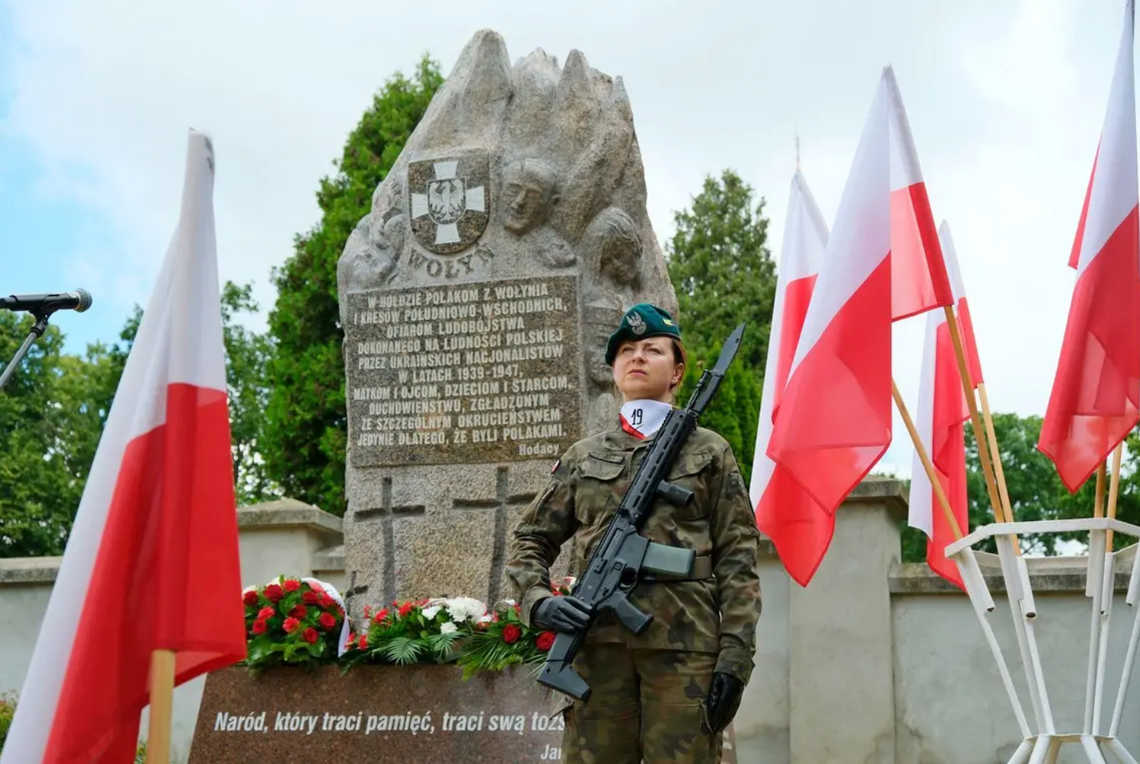 Lwowscy radni upamiętnią UPA. Organizację odpowiedzialną za rzeź wołyńską Lwowscy radni upamiętnią UPA. Organizację odpowiedzialną za rzeź wołyńską