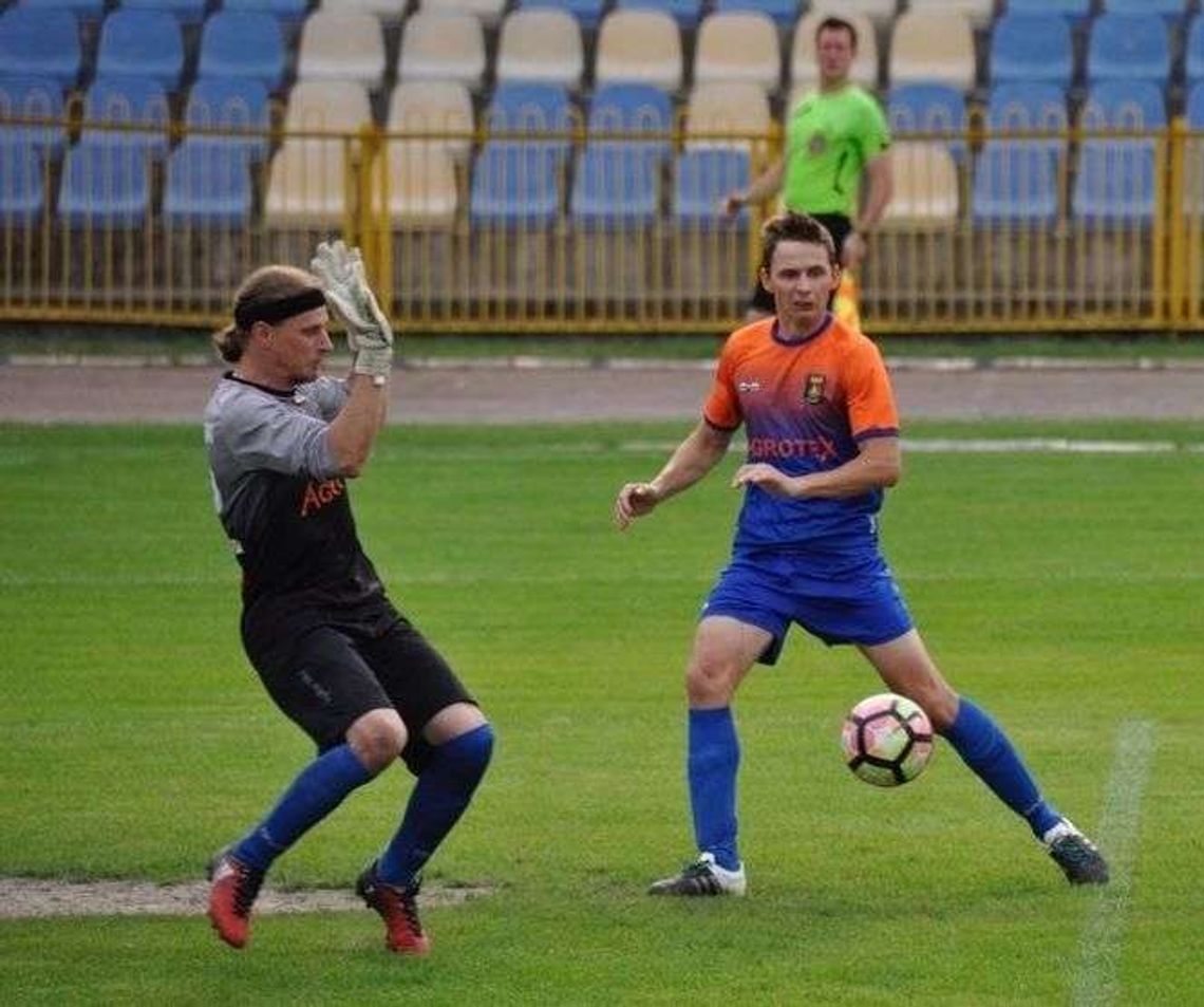 LZS Dobryń – LKS AGROTEX Milanów 4:3. Grała bialska klasa okręgowa