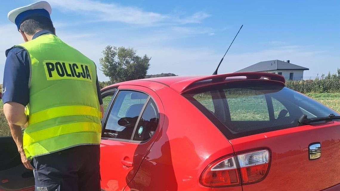 Ma 57 lat i nigdy nie miał prawa jazdy. Policja zatrzymała go za kółkiem Ma 57 lat i nigdy nie miał prawa jazdy. Policja zatrzymała go za kółkiem