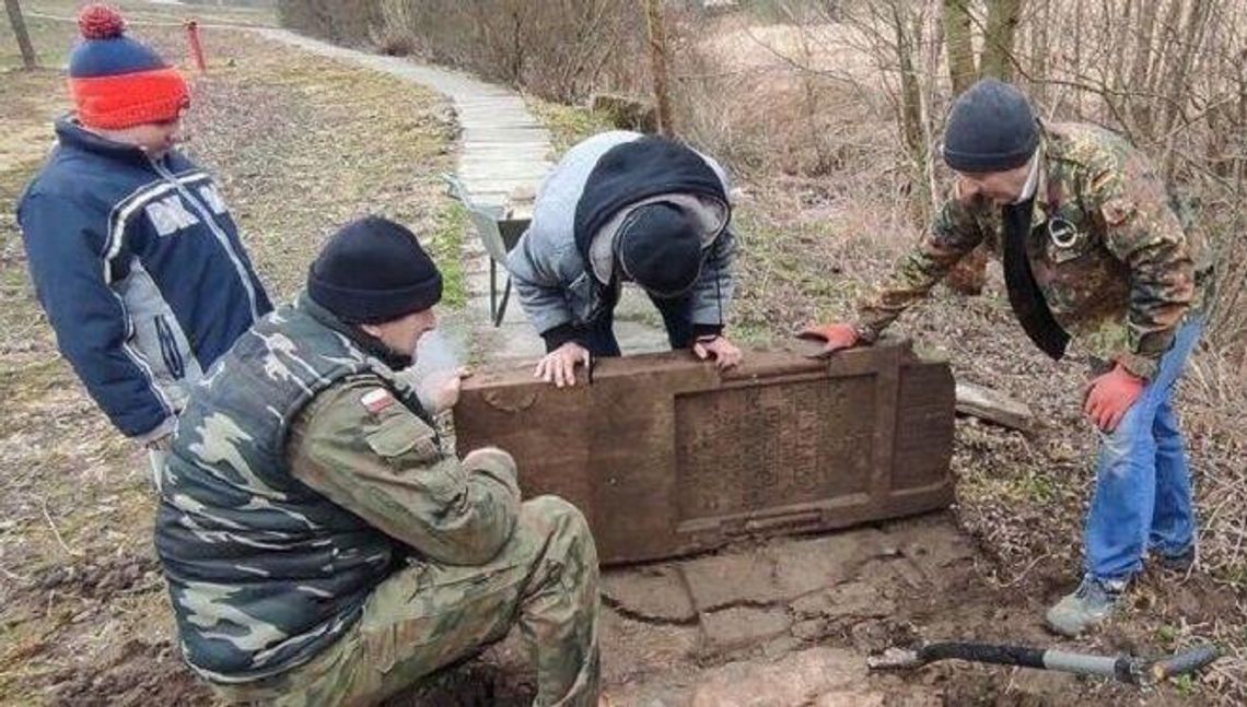 Macewy należą do zmarłych. Wróciły na cmentarz Macewy należą do zmarłych. Wróciły na cmentarz