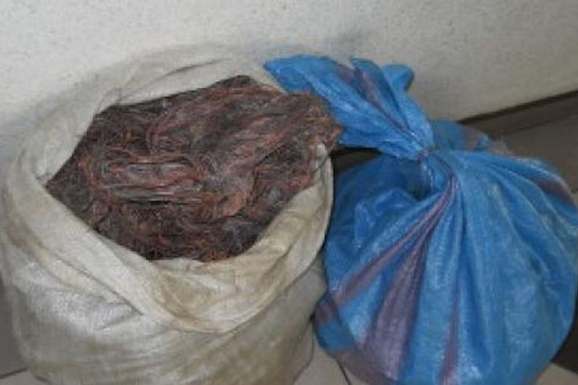 Macoszyn: Ukradli ponad 250 metrów miedzianych przewodów Macoszyn: Ukradli ponad 250 metrów miedzianych przewodów