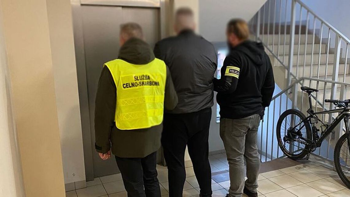 Mafia śmieciowa: 50 nielegalnych składowisk i 108 zatrzymanych Mafia śmieciowa: 50 nielegalnych składowisk i 108 zatrzymanych