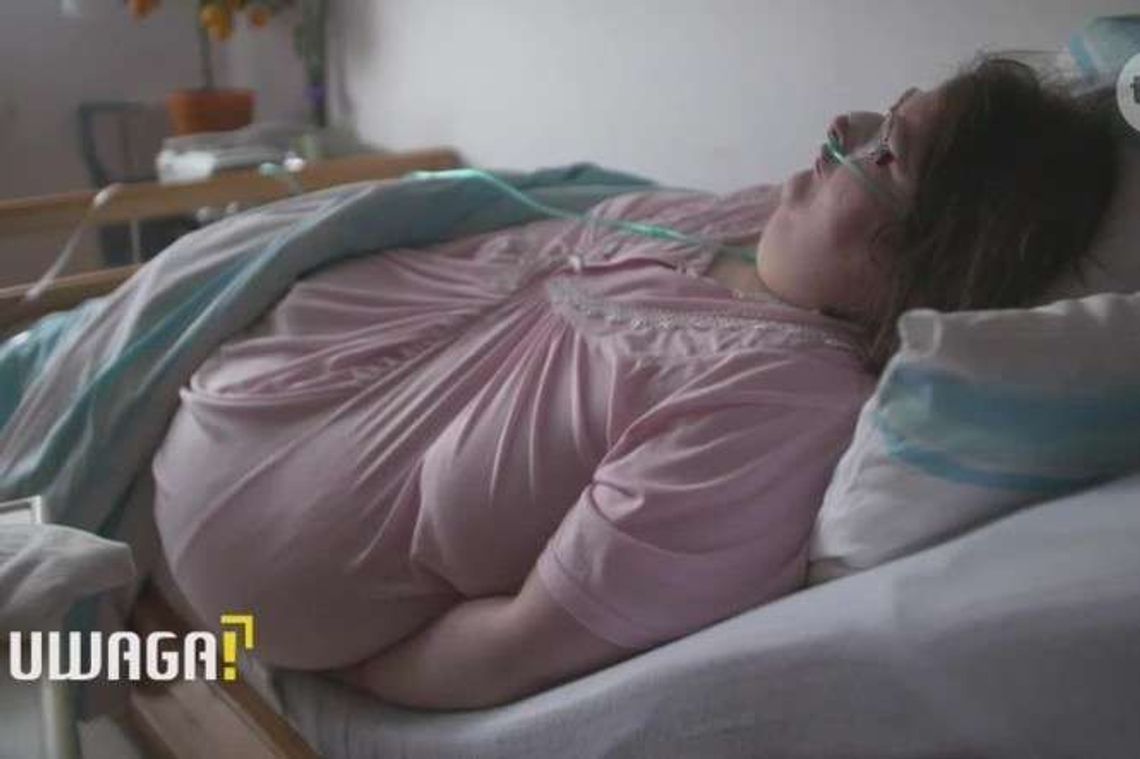 Magda waży ponad 200 kilogramów. Tyje nawet od wody [wideo]