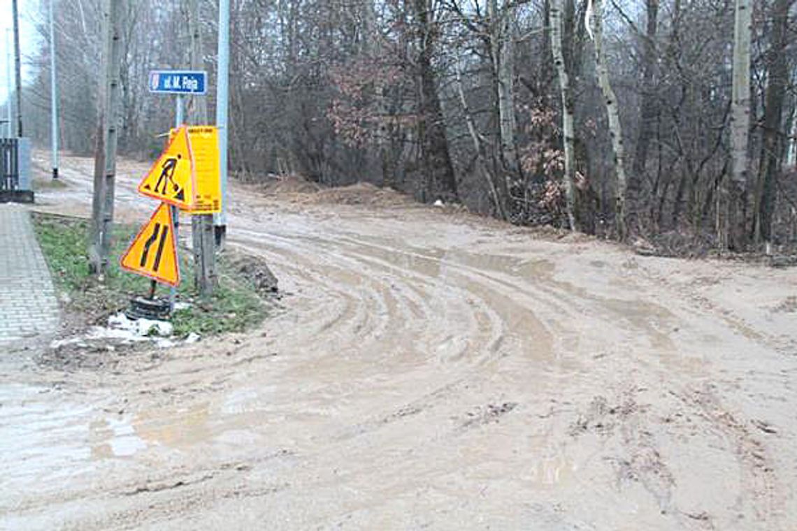 Mają błoto zamiast drogi