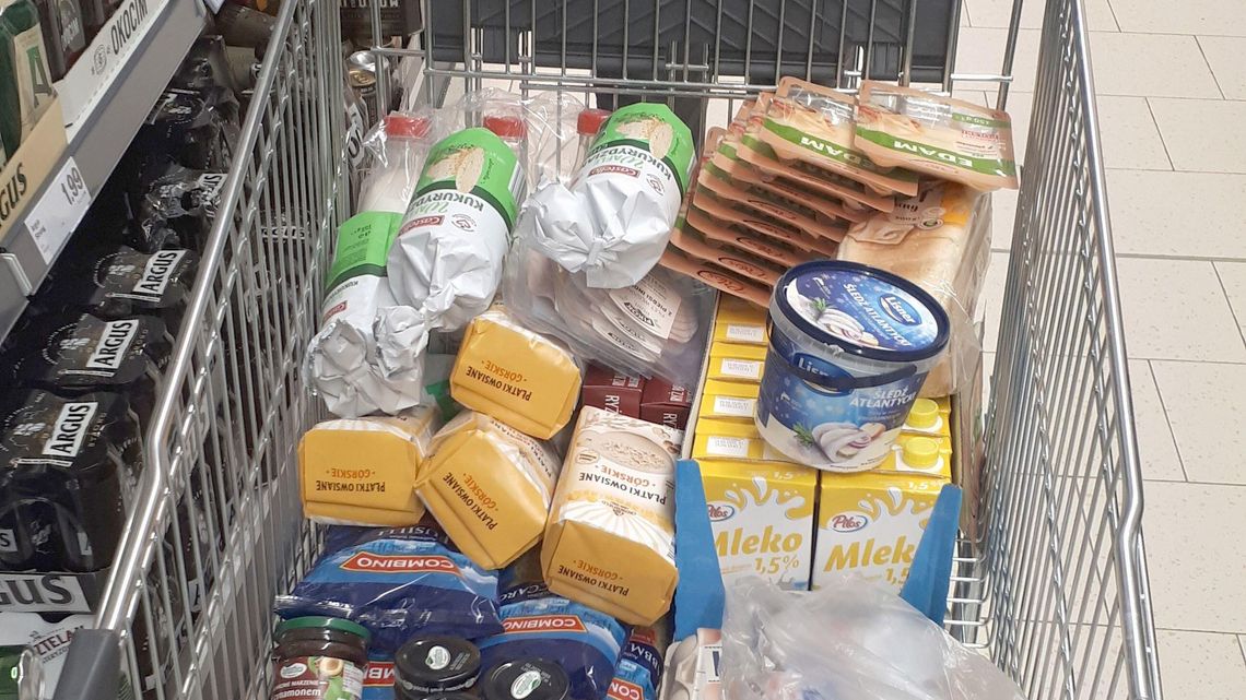 Majówka, czyli trzy dni bez handlu. Dziś sklepy będą dłużej otwarte [godziny otwarcia]