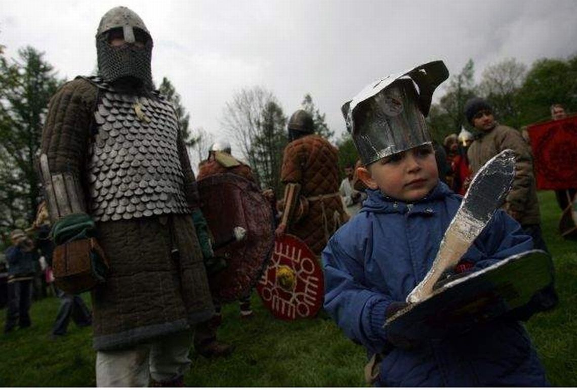 Majówka w Zawieprzycach. Dziś spotkanie z historią i samurajami