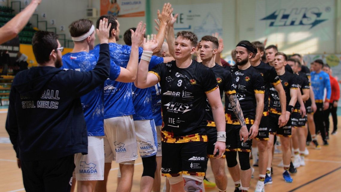 Małopolska Hodowla Roślin i Krajowa Grupa Spożywcza strategicznymi sponsorami KPR Padwa Zamość Małopolska Hodowla Roślin i Krajowa Grupa Spożywcza strategicznymi sponsorami KPR Padwa Zamość