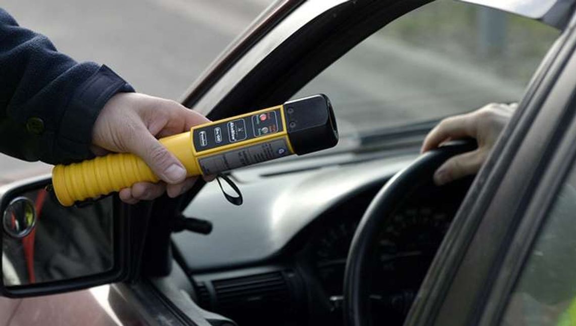 Mama z promilami wiozła dzieci do przedszkola