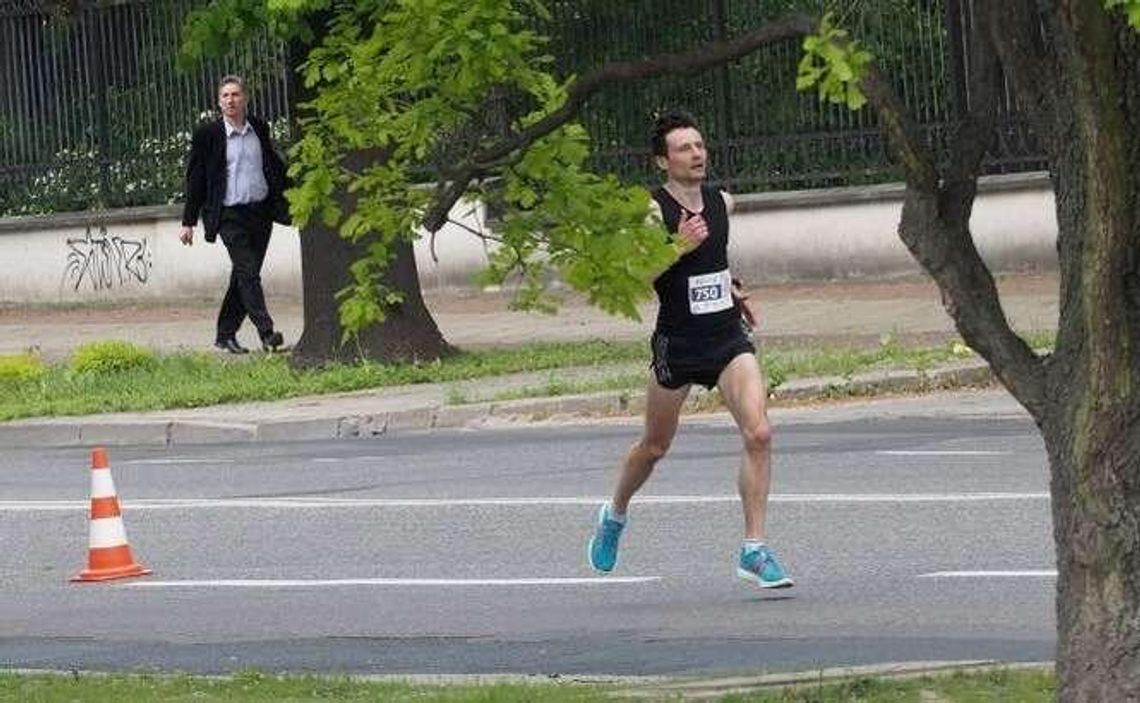 Maraton Lubelski 2016. Do mety dobiegło 648 osób (ZDJĘCIA) Maraton Lubelski 2016. Do mety dobiegło 648 osób (ZDJĘCIA)