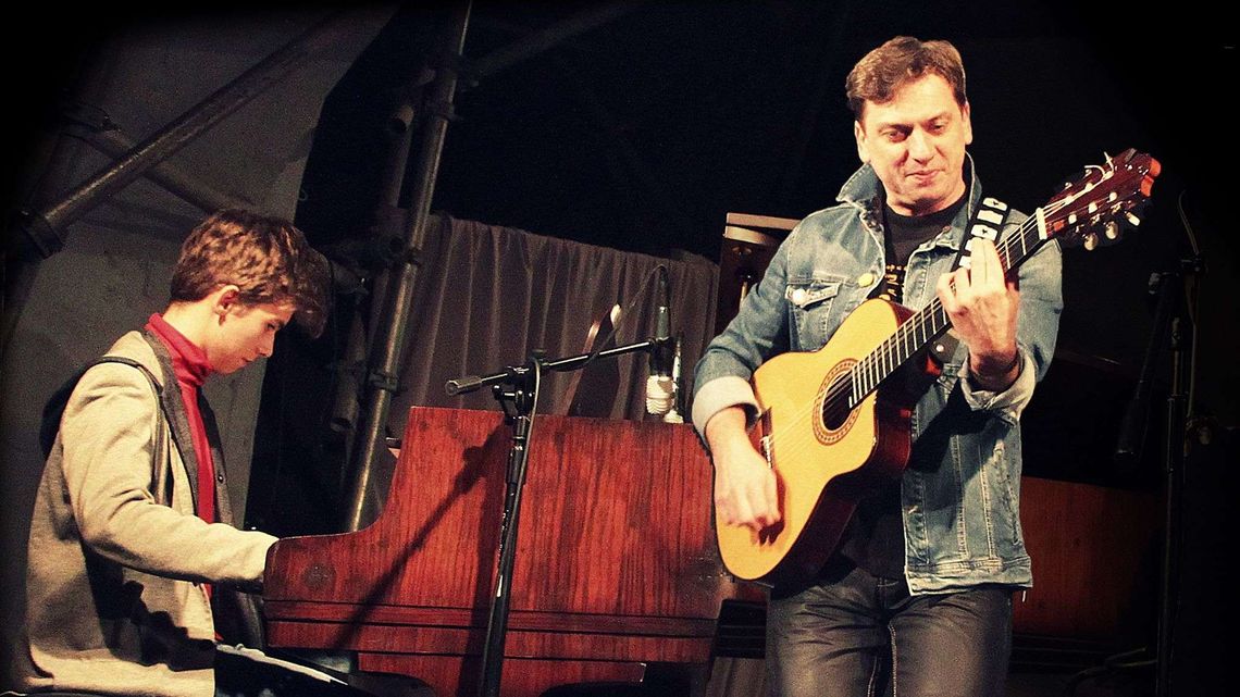 Marek Andrzejewski w Akwarela Cafe