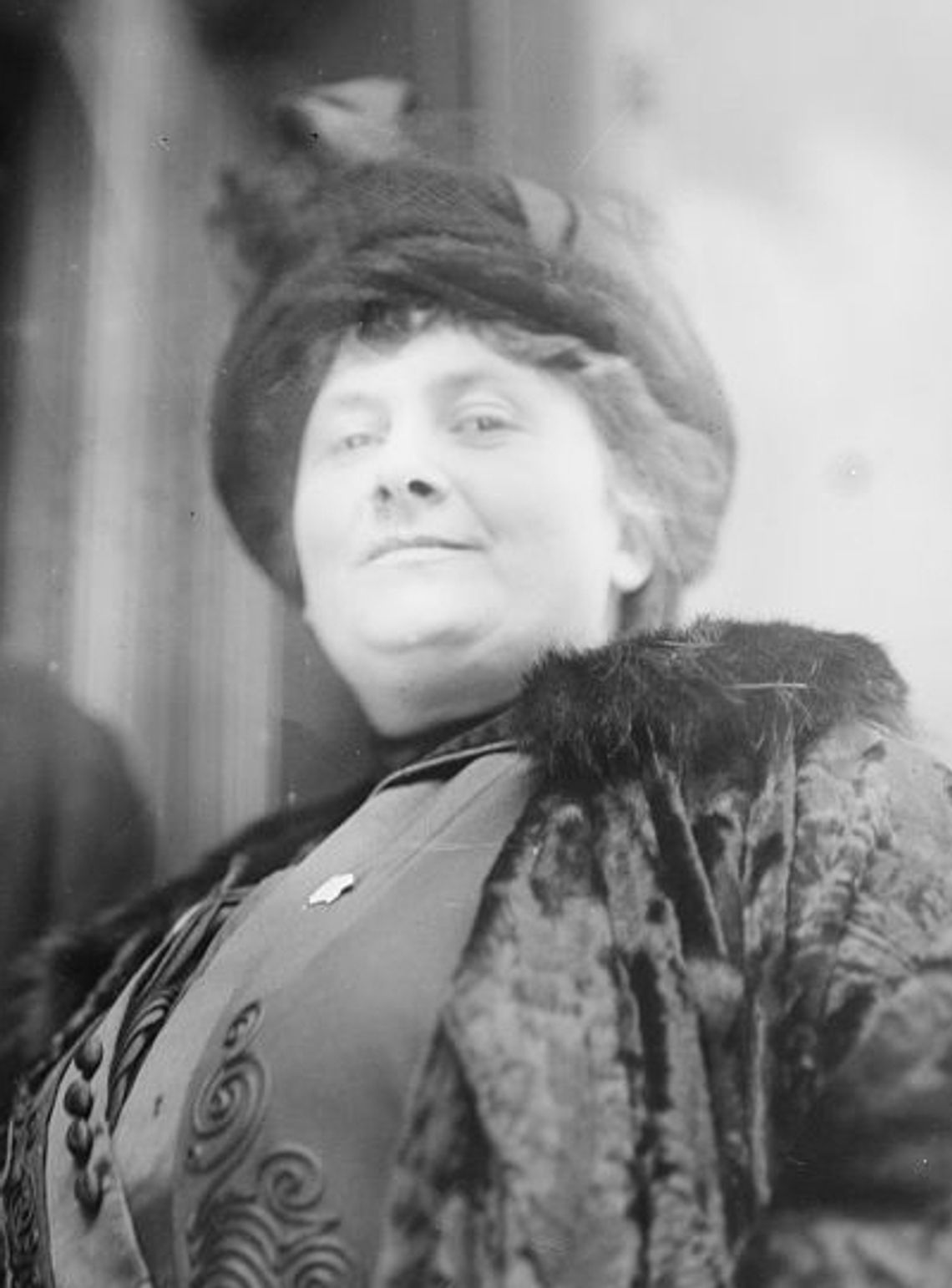 Maria Montessori w google doodle. 142. rocznica urodzin