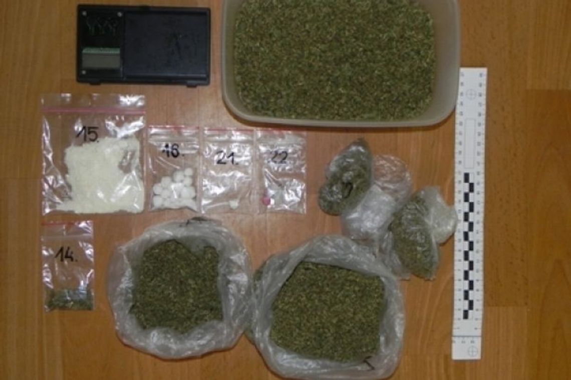 Marihuana, amfetamina i extasy w mieszkaniu w Lublinie Marihuana, amfetamina i extasy w mieszkaniu w Lublinie