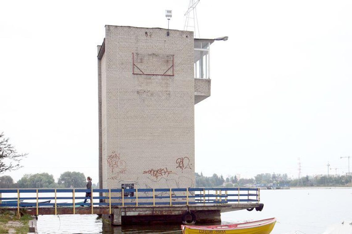 Marina nad Zalewem Zemborzyckim czeka na lepsze czasy Marina nad Zalewem Zemborzyckim czeka na lepsze czasy