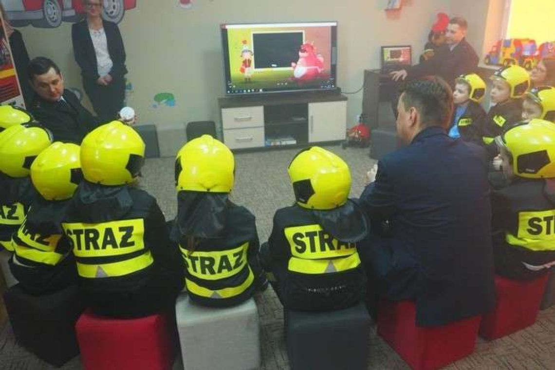 Mariusz Błaszczak w Lublinie: Medale dla "Małych bohaterów", nowy sprzęt dla strażaków