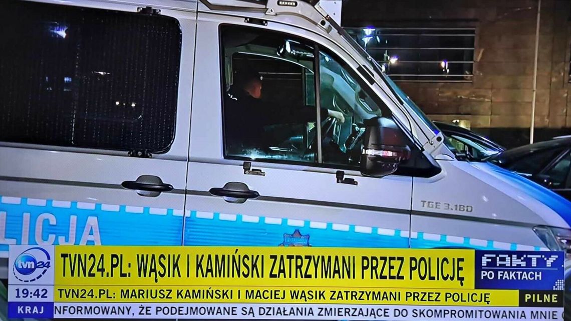 Mariusz Kamiński i Maciej Wąsik zatrzymani. Policja weszła do Pałacu Prezydenckiego.