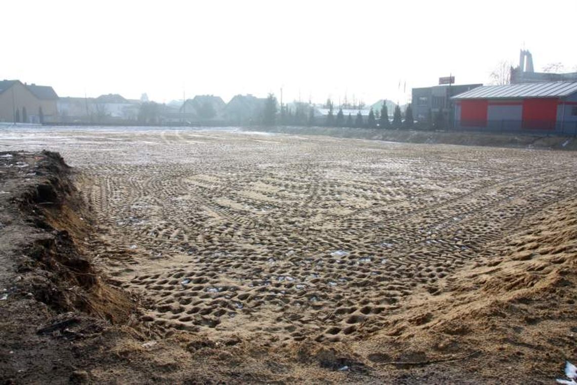 Market spożywczy zamiast galerii handlowej "Raj"