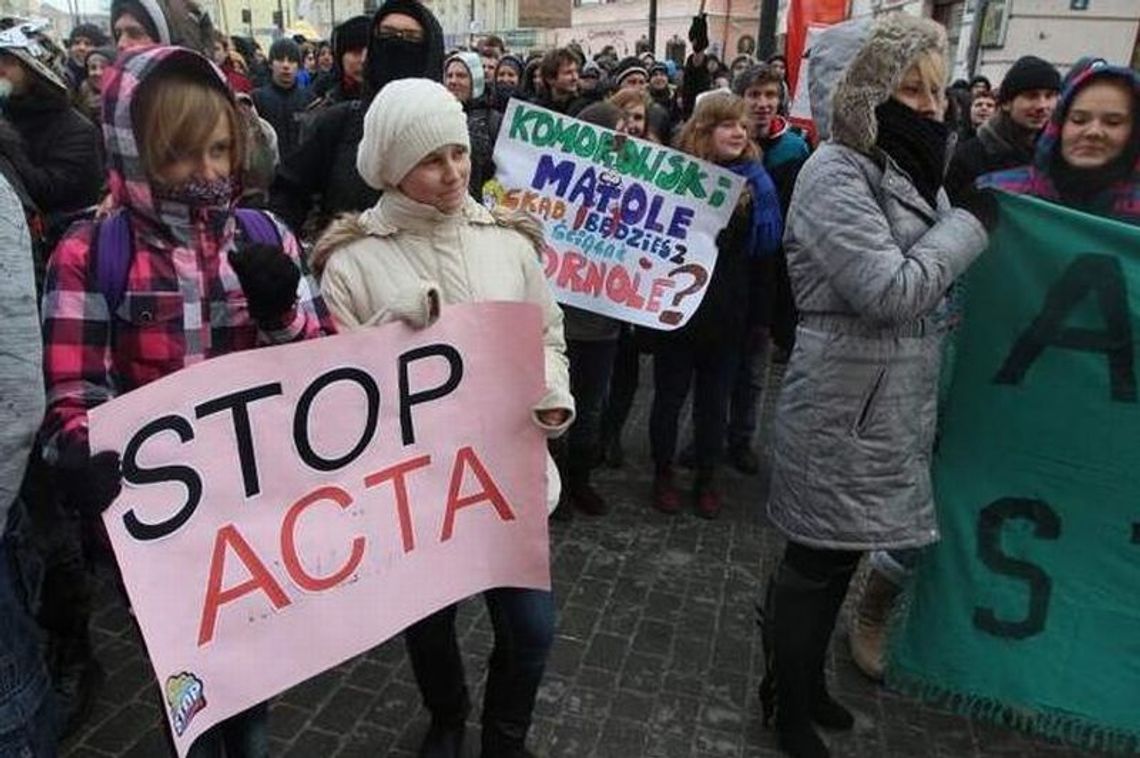 Marsz przeciwko ACTA dzisiaj w Lublinie Marsz przeciwko ACTA dzisiaj w Lublinie