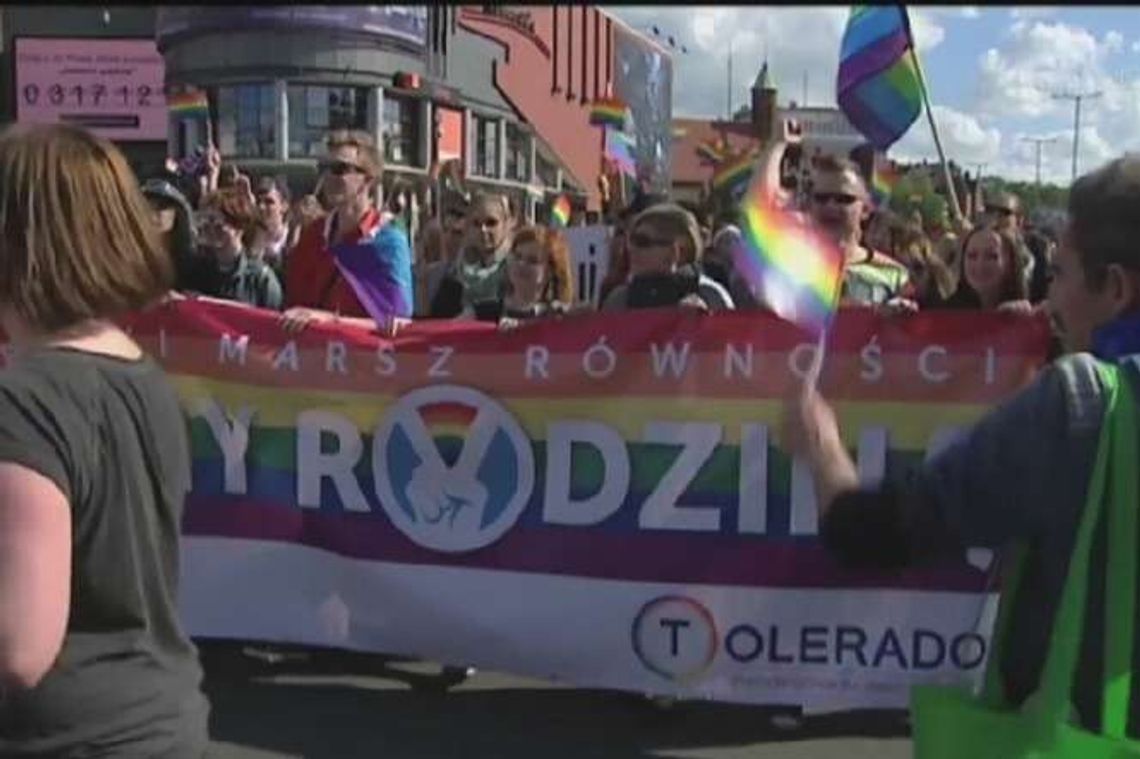 Marsz Równości przeszedł przez Gdańsk. Grupa osób zablokowała paradę
