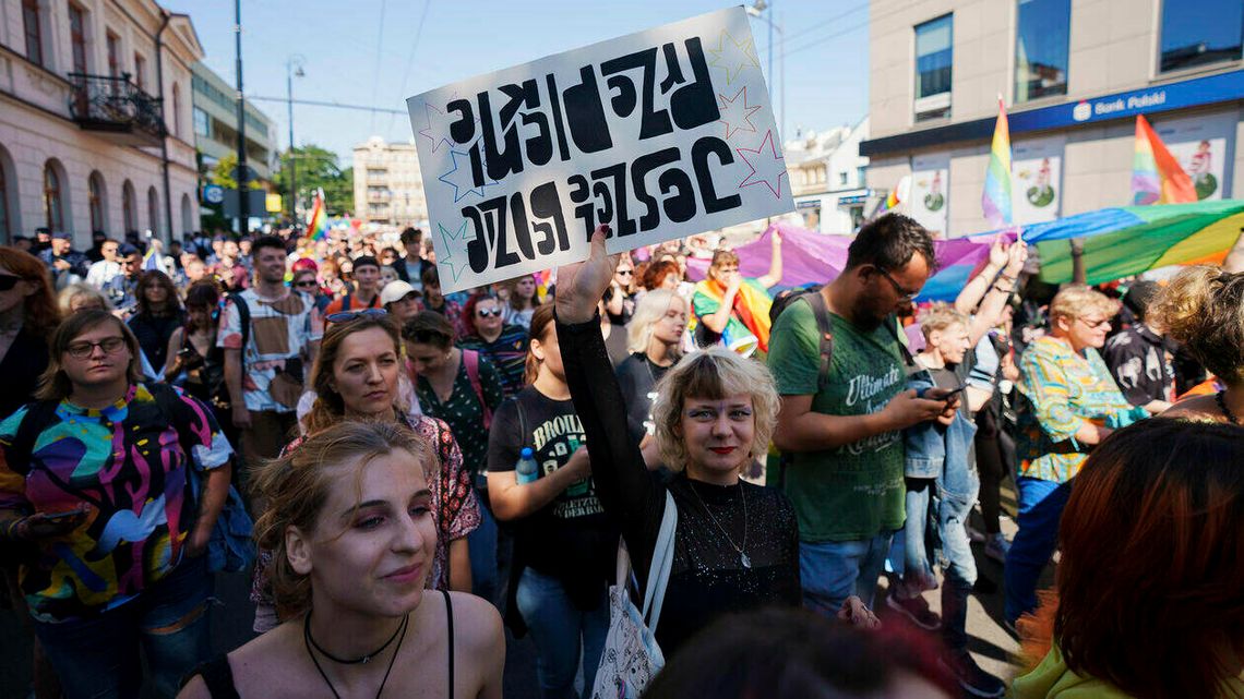 Marsz Równości przeszedł ulicami Lublina. "Chyba zwiększyła się akceptacja" Marsz Równości przeszedł ulicami Lublina. "Chyba zwiększyła się akceptacja"