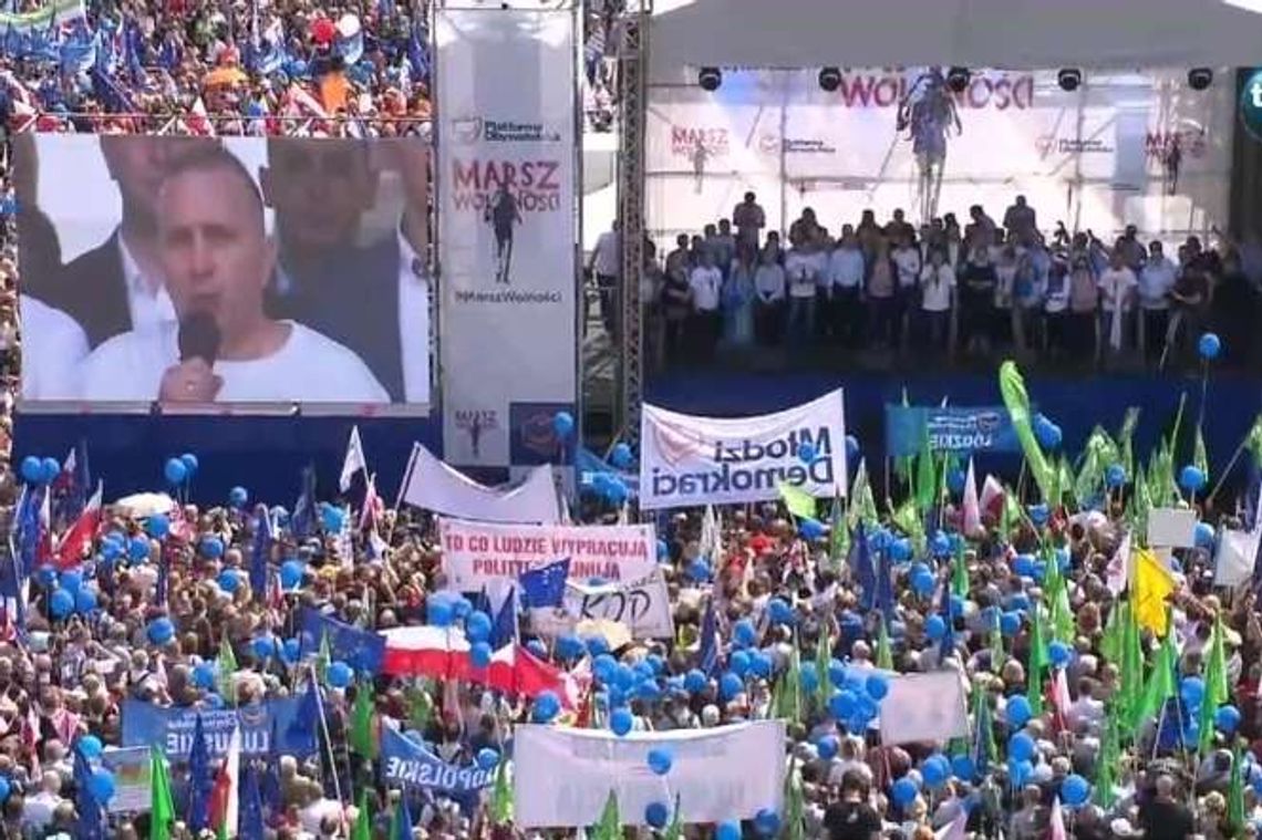 Marsz Wolności w Warszawie. "Idziemy do wolności, do wygranych wyborów"