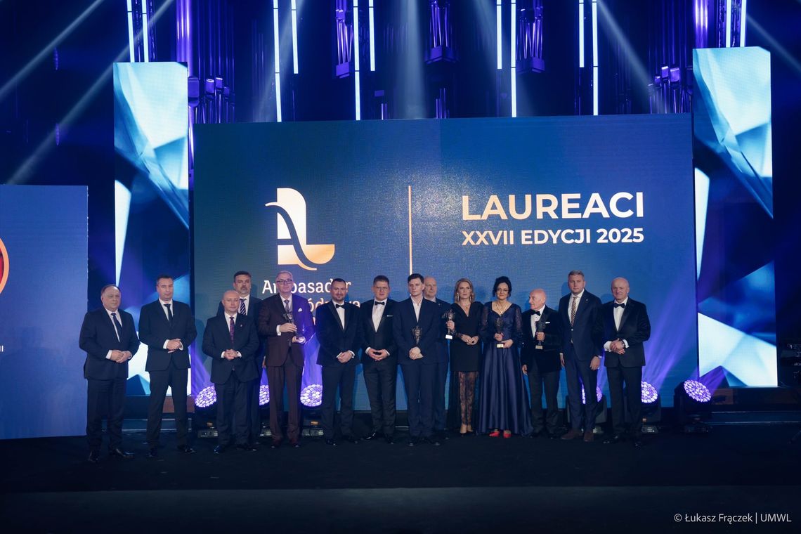 Marszałek nagradza lotnisko i „nowego Pendereckiego”. Lang: Lubelszczyzna jest piękniejsza niż Toskania