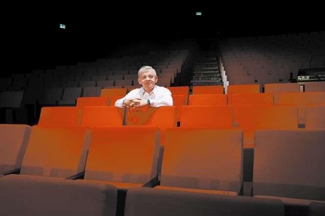 Marszałek o inwestycjach województwa, kolorystyce COZL i konflikcie z wojewodą