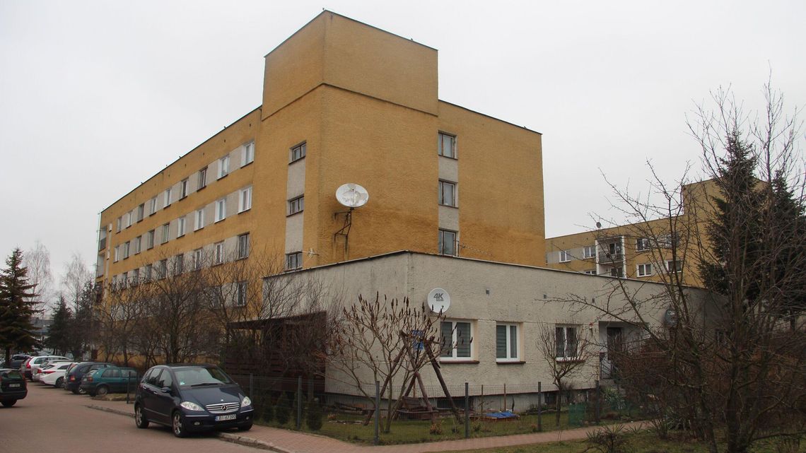 Marszałek oddał staroście bialskiemu budynek. Co się dzieje przy Okopowej 3?