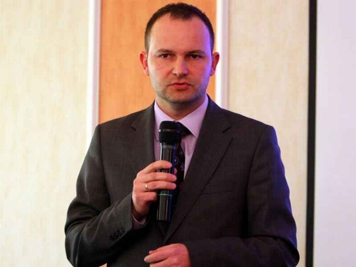 Marszałek prześwietli repertuary z okazji rocznicy katastrofy