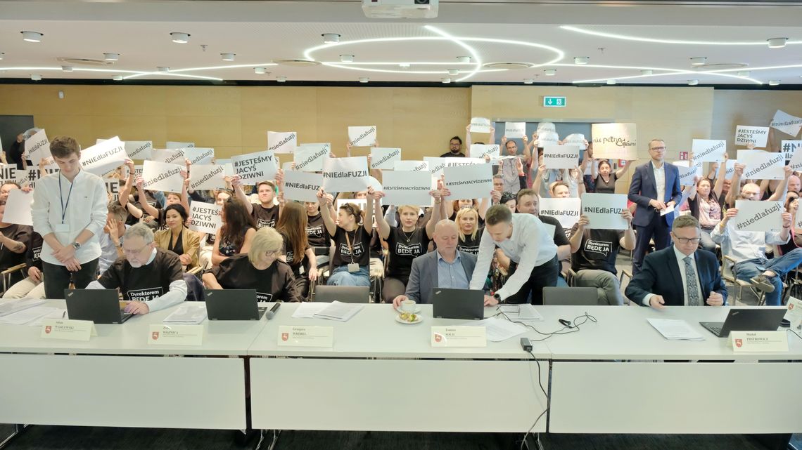 Marszałek wycofuje się z pomysłu połączenia trzech instytucji kultury. Ale wciąż marzy o operze