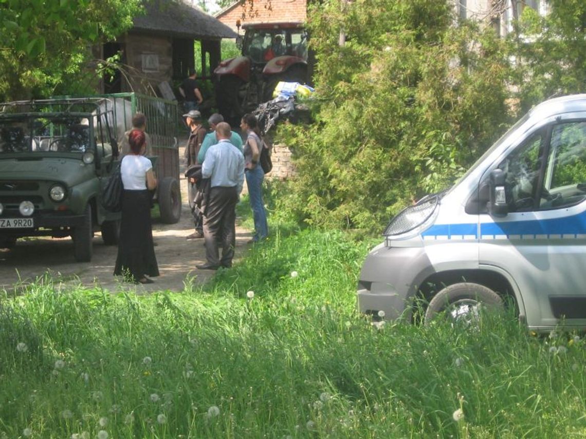 Martwe krowy w oborze. Mieszkaniec Sitańca zatrzymany