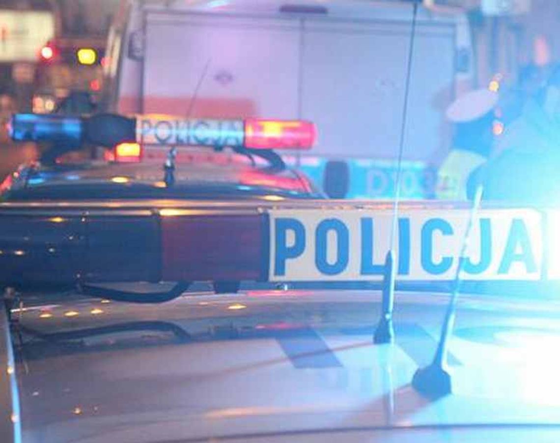 Martwy mężczyzna znaleziony na drodze w miejscowości Suszka