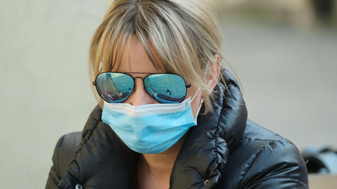 Maseczki obowiązkowe w miejscu pracy? Decyzja jest w rękach pracodawcy Maseczki obowiązkowe w miejscu pracy? Decyzja jest w rękach pracodawcy