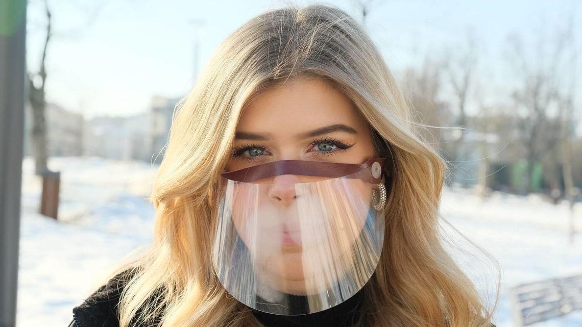 Maseczki tak, przyłbice i chusty nie. Jakie czekają nas zmiany w obostrzeniach?