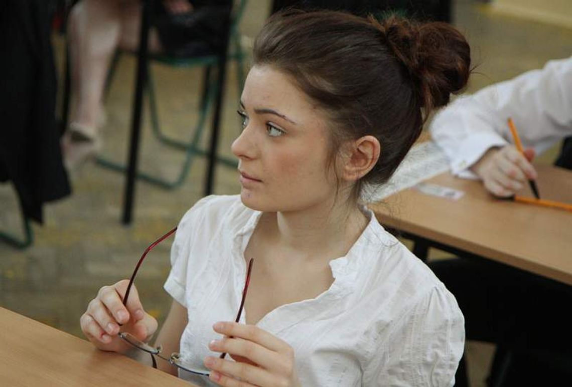 Matura 2012 z polskiego rozszerzony. Odpowiedzi, pytania, arkusze