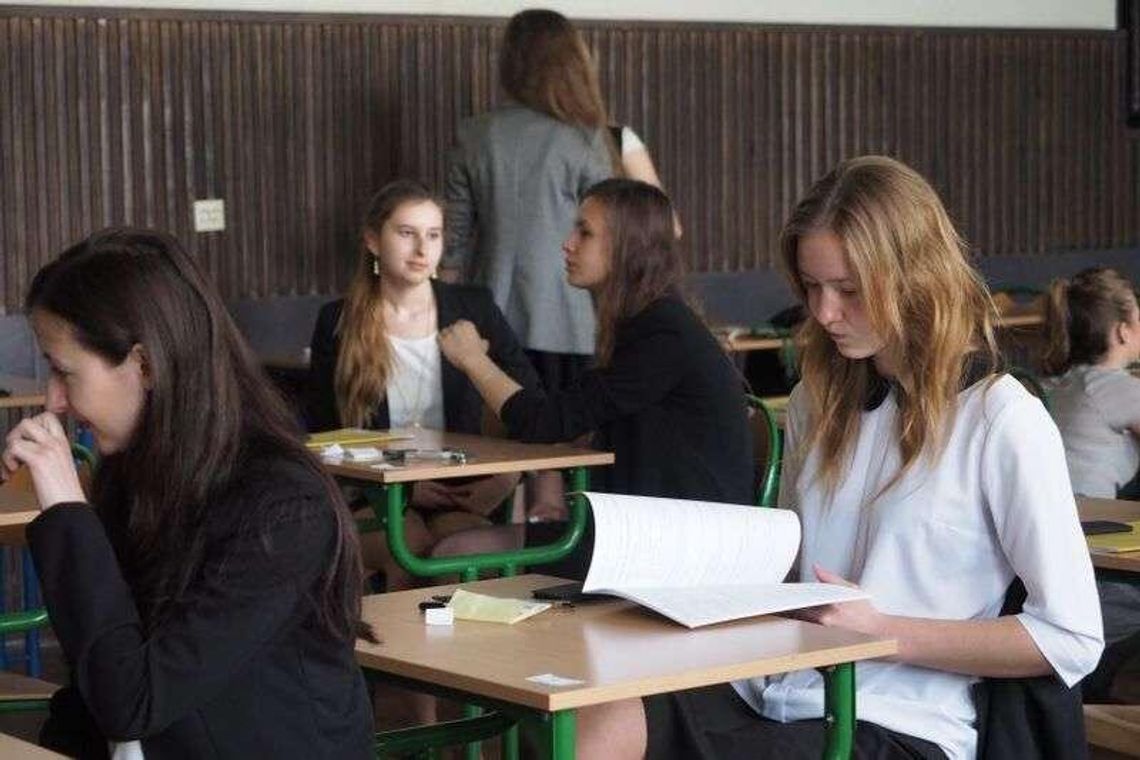 MATURA 2015 ANGIELSKI ODPOWIEDZI ARKUSZE MATURA 2015 ANGIELSKI ODPOWIEDZI ARKUSZE