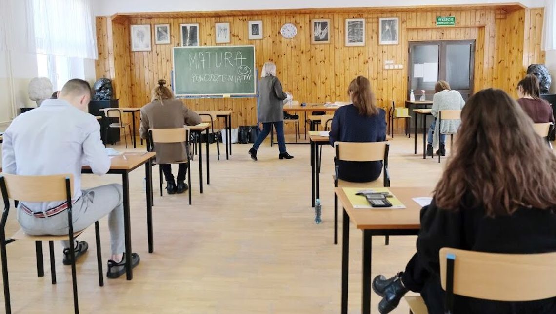 Matura 2022. Jakie mogą być tematy na egzaminie z języka polskiego?