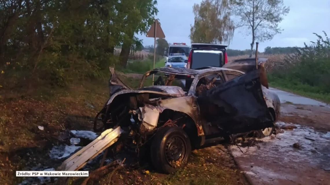 Mazowsze. Cztery osoby zginęły w wypadku. Auto stanęło w płomieniach Mazowsze. Cztery osoby zginęły w wypadku. Auto stanęło w płomieniach