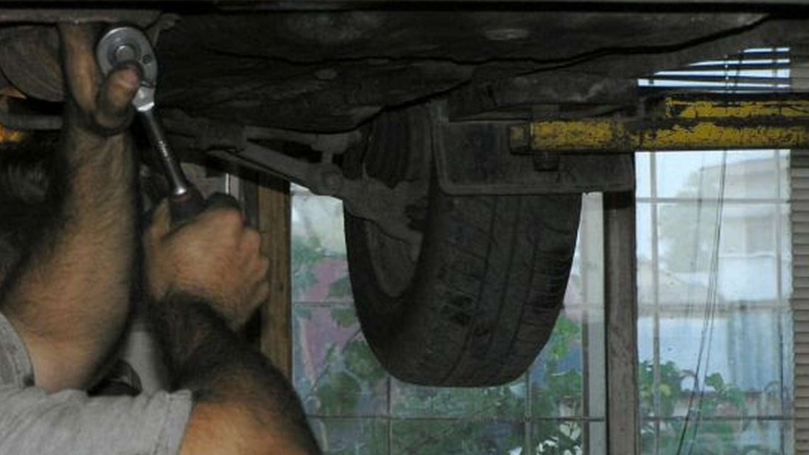 Mechanik wziął samochód od klienta i spłacił nim swoje długi