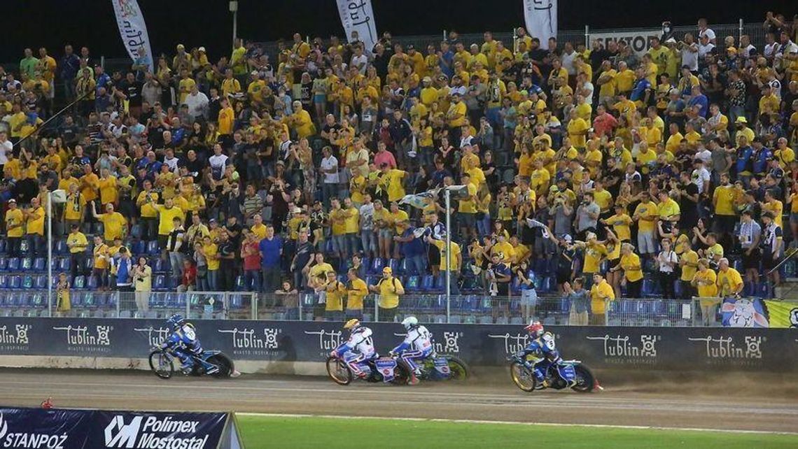 Mecze znów bez kibiców. Czy fani mogą liczyć na zwrot pieniędzy za bilety?