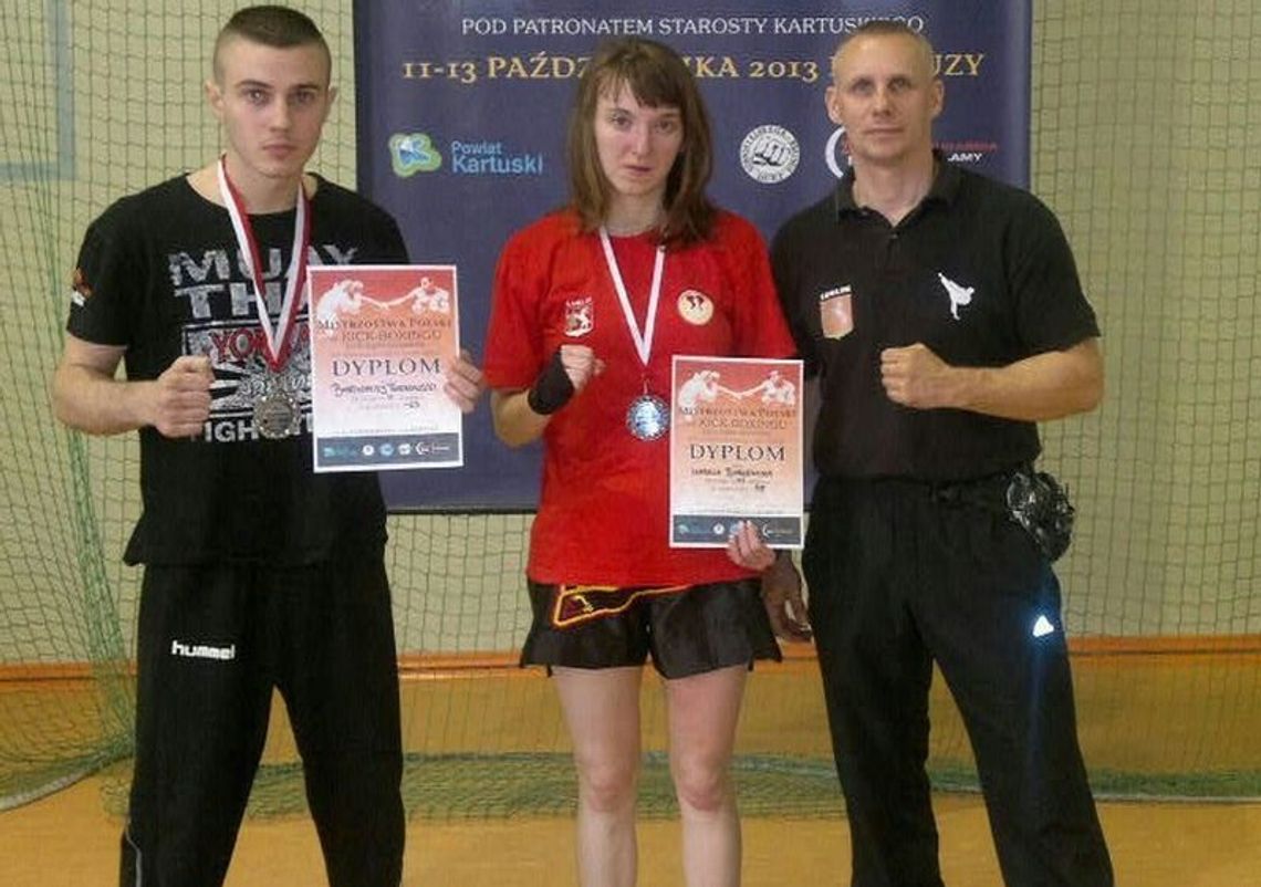 Medale Bartłomieja Tarnowskiego i Izabeli Borzeckiej na mistrzostwach Polski w kickboxingu seniorów