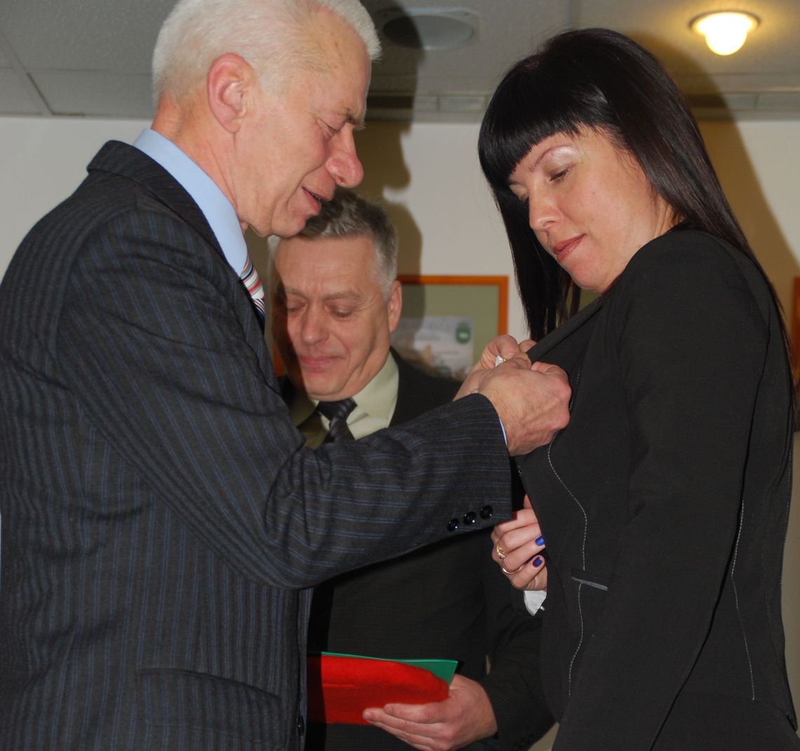 Medale dla prezydent Chełma i jej zastępców Medale dla prezydent Chełma i jej zastępców