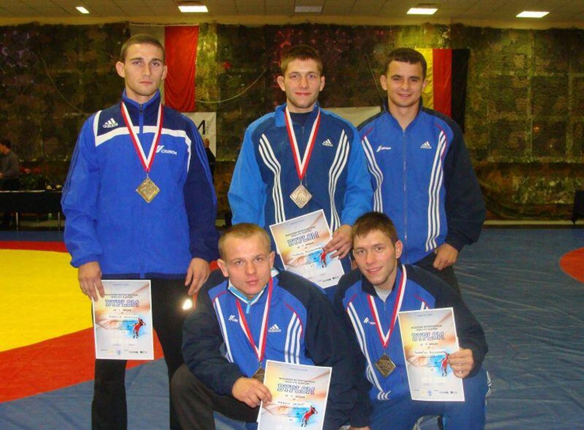 Medale dla zawodników Cementu-Gryfa Chełm